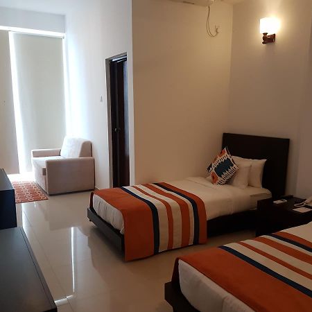 A One Hotel - "The Marine" Colombo Buitenkant foto