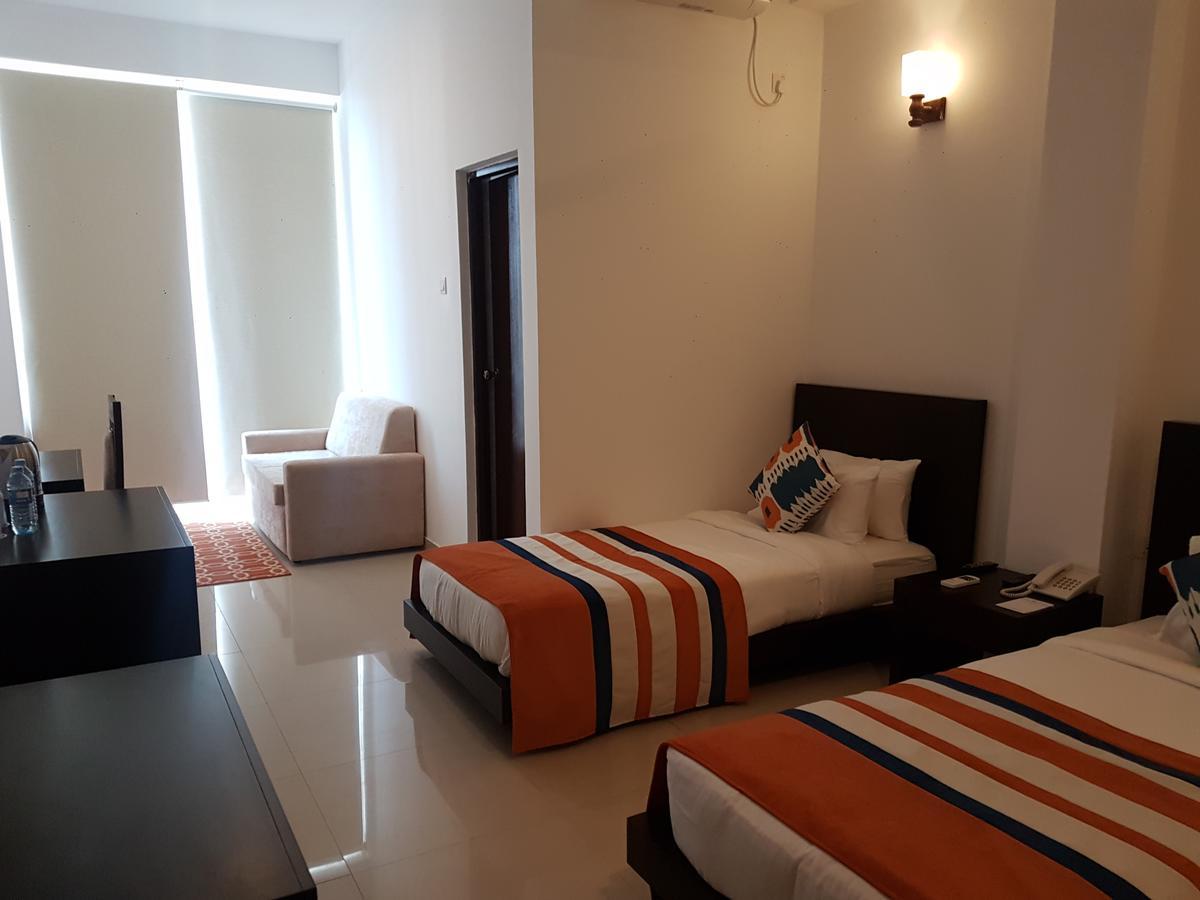 A One Hotel - "The Marine" Colombo Buitenkant foto